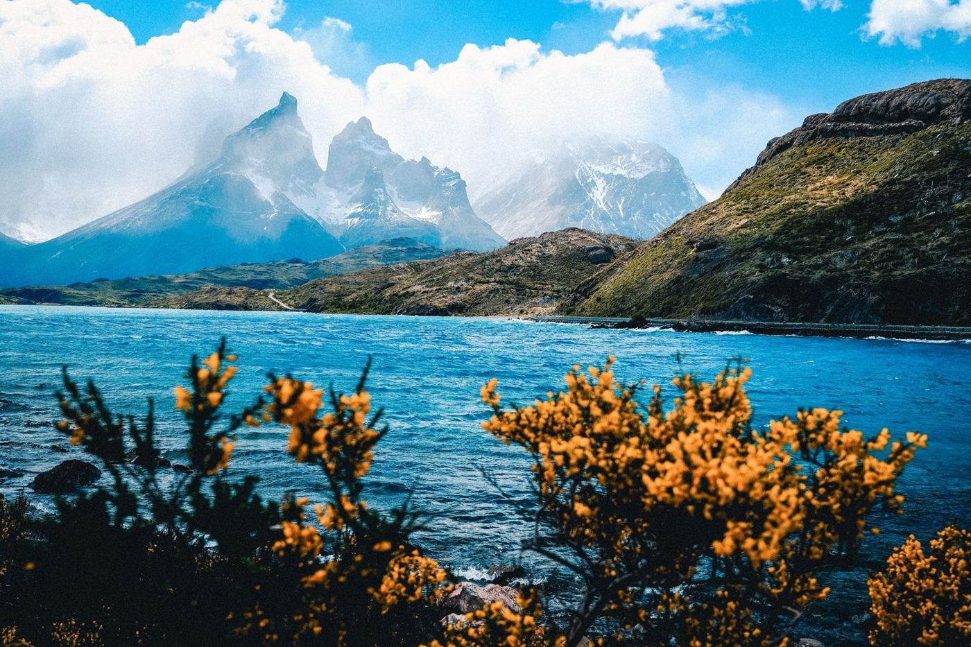 Lago Pehoé e os Cuernos